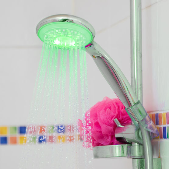  Pommeau de douche indiquant la consommation d’eau par code couleur – Hydrao First  - HYDRAO