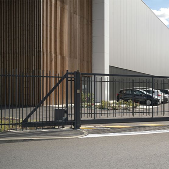  Portail autoportant | ÉTIAGE  - Portails fer ou acier