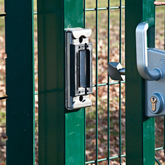  Portail coulissant en acier à manoeuvre manuelle | Troll - Portails fer ou acier