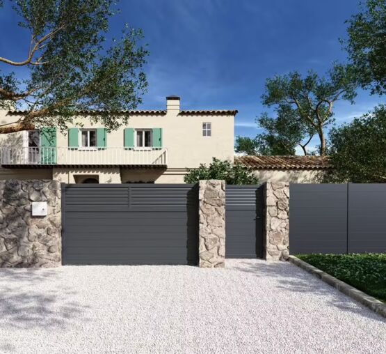  Portail coulissant en aluminium semi-ajouré |  - Portails aluminium