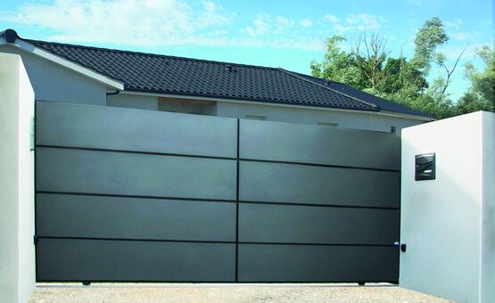 Portail en aluminium design | Collection Audace - TSCHOEPPÉ