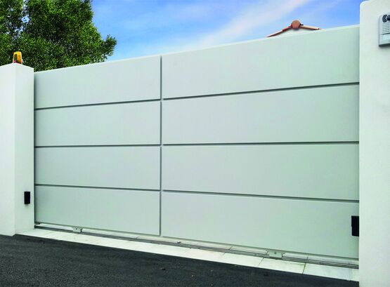 Portail en aluminium design | Collection Audace - produit présenté par TSCHOEPPÉ