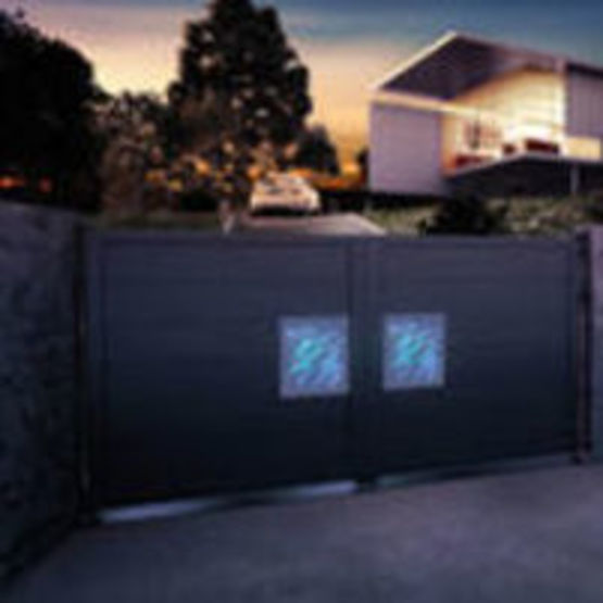  Portails en aluminium à éclairage LED intégré | Night &amp; Day - HORIZAL LES PORTALIERS