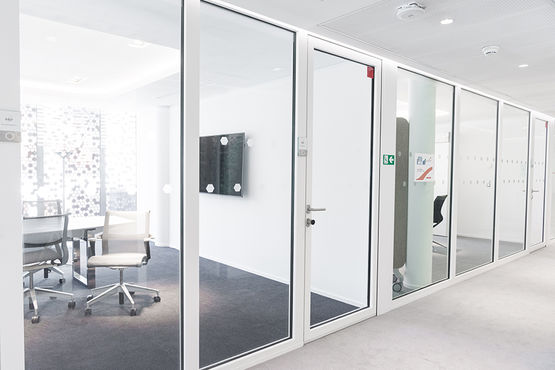  Porte 1 vantail vitrée coupe-feu en aluminium pour tous les projets | ALUPROTEC - SVF