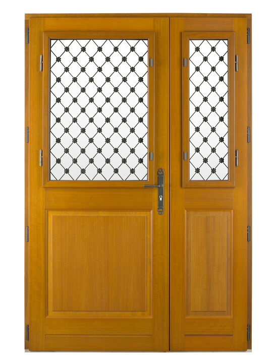 Porte d&#039;entrée bois | Thibaudière - produit présenté par PASQUET MENUISERIES