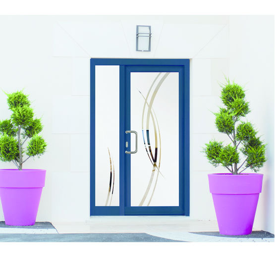 Porte d’entrée en PVC ou aluminium avec remplissage vitré | Les Designs