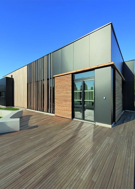 Porte d’entrée tertiaire | SECURYS 67 aluminium haute sécurité