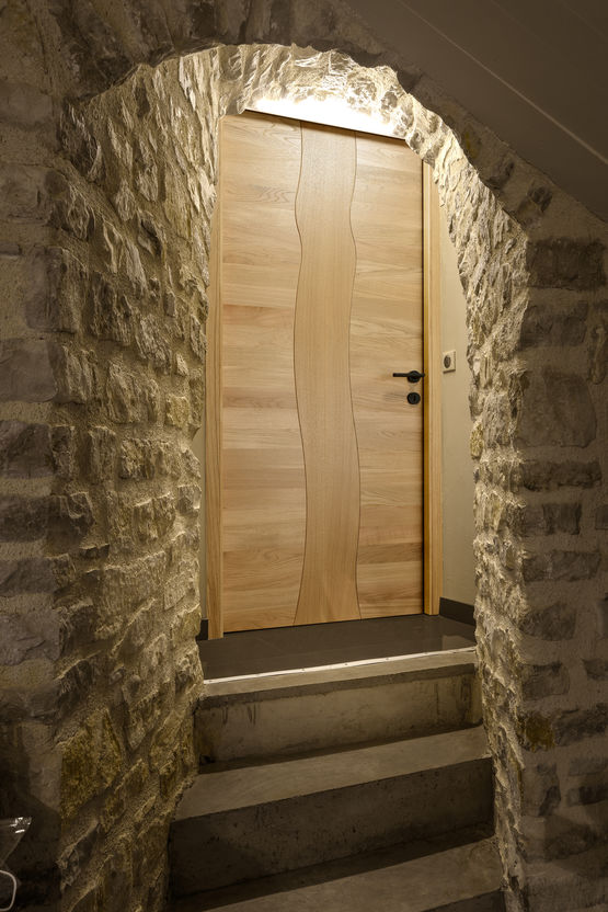  Porte d&#039;intérieur avec parement chêne massif  | ARBRE DESIGN - ROZIÈRE
