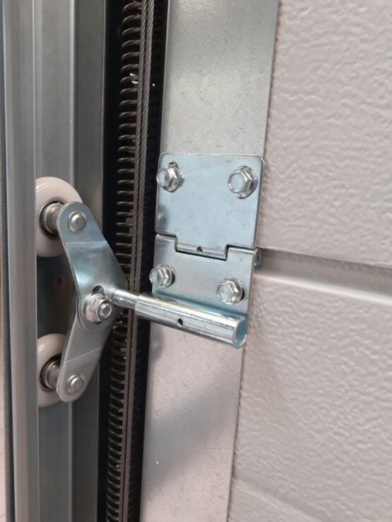  Porte de garage sectionnelle à refoulement sous plafond - SOPROFEN