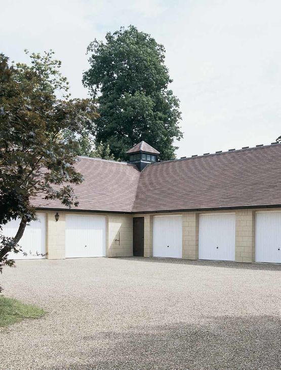 Porte débordante basculante sans rail | S95 - Autres types de portes de garage