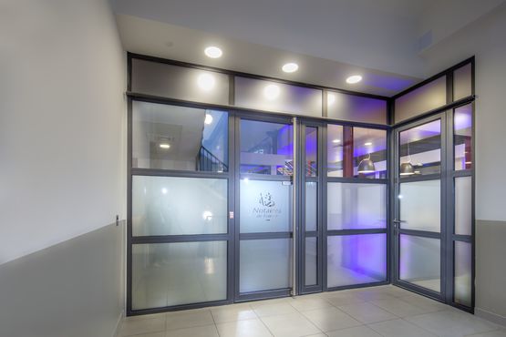  Porte lourde aluminium Grand Trafic, Classe 8 | CUZCO - Série 716PL - Porte d'entrée en aluminium