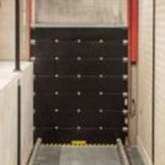 Porte sectionnelle antieffraction sur mesure avec option coupe-feu | SAFE LOCK - Portes PF REI 30/60
