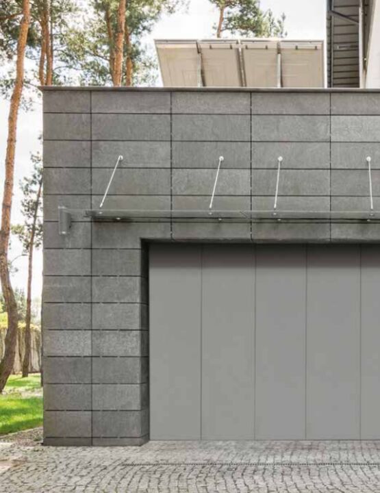  Porte sectionnelle de garage sur mesure à ouverture latérale | Carsec PRO latérale - SOPROFEN