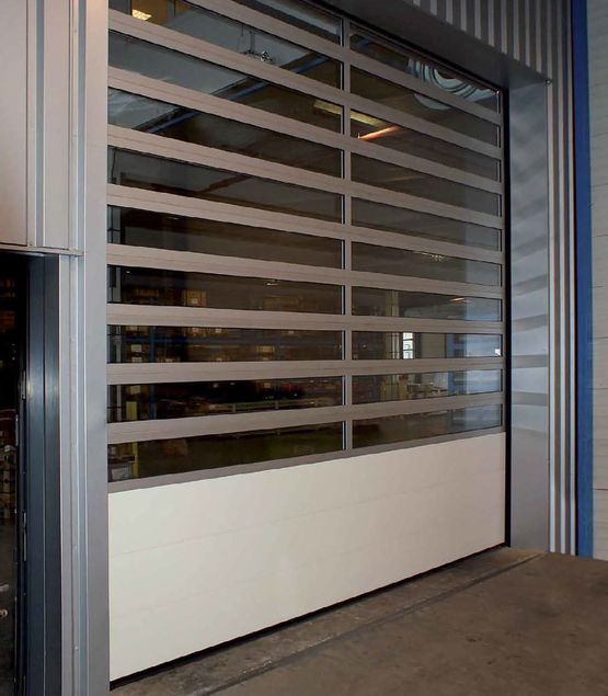  Porte sectionnelle industrielle isolée | Novodoor Thermo - Porte sectionnelle à panneau rigide