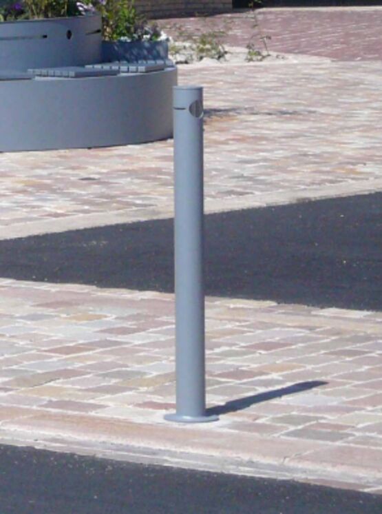  Potelet de voirie | Potelet Pi en acier avec finition personnalisable - SEMCO