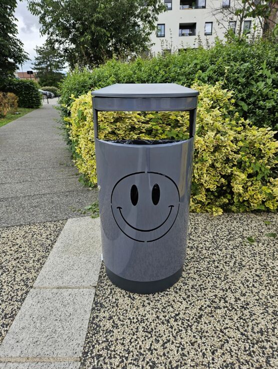  Poubelle urbaine en acier galvanisé pour gestion et collecte de déchets | SMILEY PARK Ludique  - Poubelle