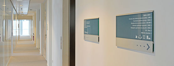 Produits signalétiques design | Pile-ou-face - produit présenté par MARCAL SIGNALÉTIQUE