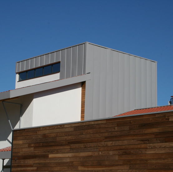 Profil à joint debout en aluminium pour couverture de toit ou bardage | Joint Debout