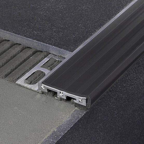 Profilé de nez de marche antidérapant | CERFIX PROSTEP SA-SB en aluminium avec insert PVC