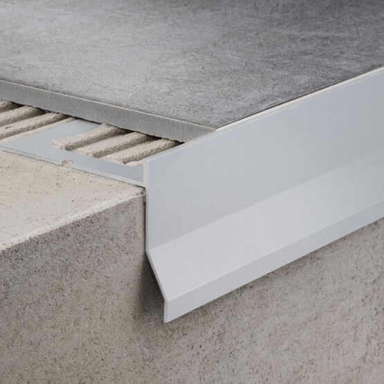 Profilé de nez de marche antidérapant | CERFIX PROSTEP SA-SB en aluminium avec insert PVC