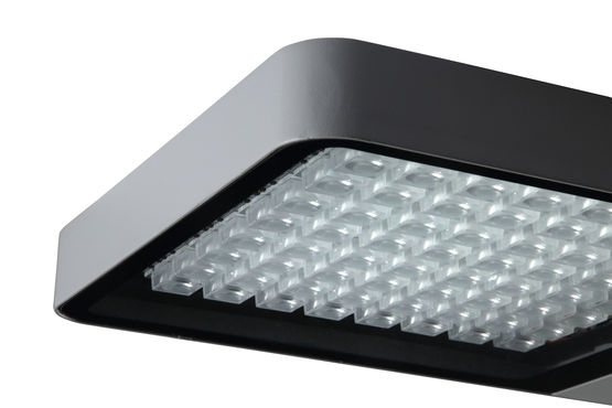 Projecteur extérieur LED de faible épaisseur | Flut - produit présenté par LAMP LIGHTING