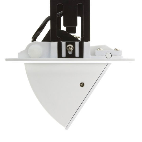 Projecteur orientable pour éclairage intérieur de 20 à 60 W de puissance | Projecteur LED rectangulaire orientable 38W IP20 3000K - produit présenté par COLINTER AMPOULES SERVICE