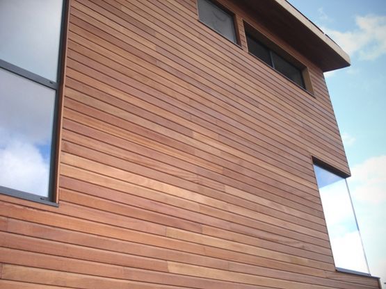  Protection incolore pour bois verticaux extérieurs | Protecteur bardages anti-UV - BLANCHON