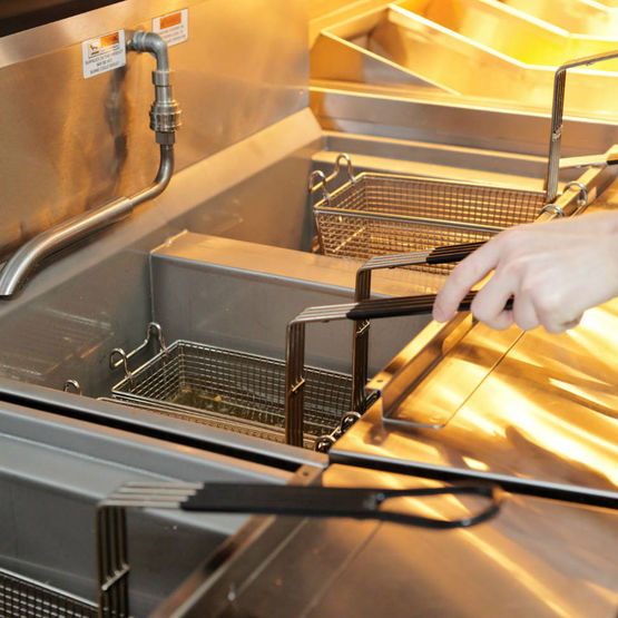 Puissant nettoyant dégraissant alcalin alimentaire | CADENTIA NDA'9 - Produits et traitements nettoyants