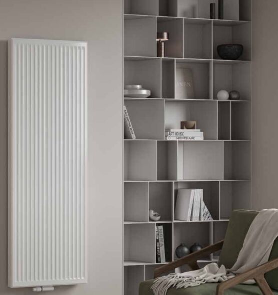 Radiateur vertical compact à panneaux | Vertical - produit présenté par FINIMETAL
