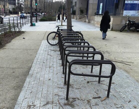 Range-vélos | TROMBONEO  - produit présenté par NORCOR