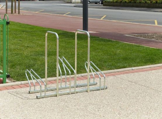  Râtelier 3 vélos côte à côte sur 2 niveaux - NORMEQUIP