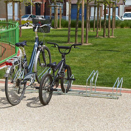 Râtelier 5 vélos sur 2 niveaux côte à côte - Mottez B200C