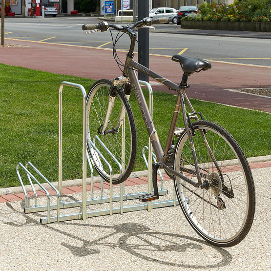  Râtelier 6 vélos côte à côte sur 2 niveaux - Abri vélo