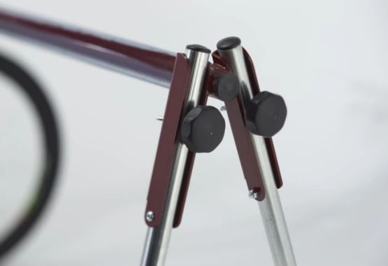 Râtelier 9 vélos pliant Triathlon - produit présenté par NORMEQUIP