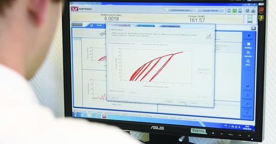 Réalisation de pièces d&#039;ancrage sur mesure pour fixation de mur-rideau | Pièces d&#039;ancrage sur mesure - produit présenté par GROUPE LOUINEAU