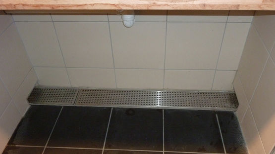 Réseaux d’évacuation, siphons et caniveaux pour stade, gymnase et complexe sportif | BLÜCHER®  - produit présenté par BLÜCHER