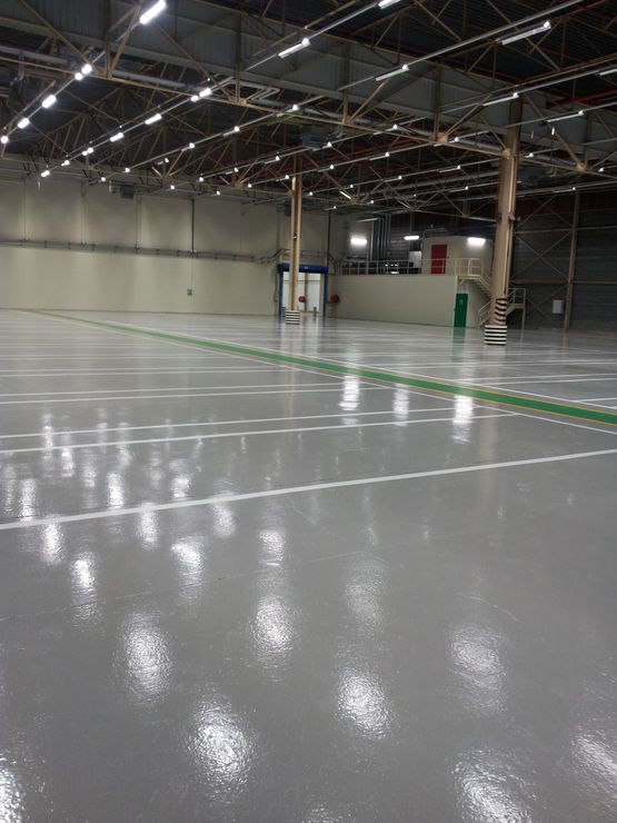  Résine de sol Epoxy 100 % sans solvant | EASYPOX - Sol à base de résine