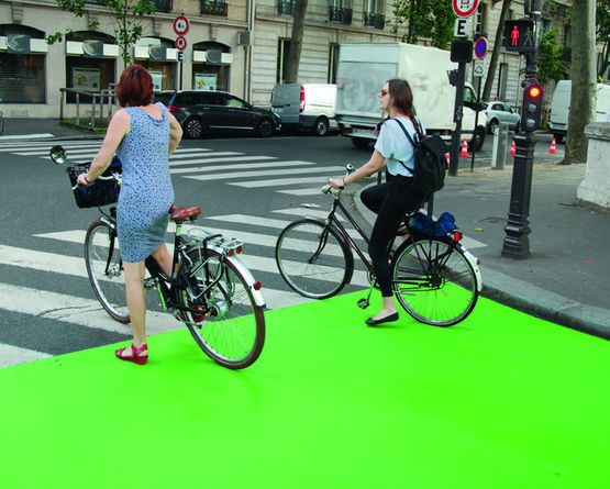 Revêtement coloré pour voies cyclables  | CYCLAD’   - produit présenté par AXIMUM