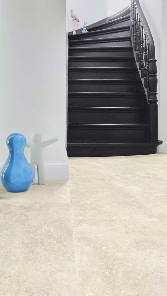 Revêtement de sol en vinyle | ICONIK ResisTex  - produit présenté par TARKETT