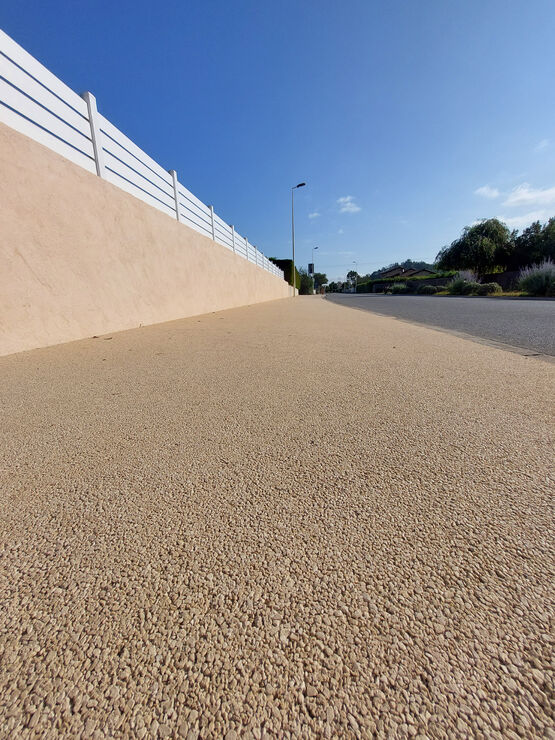  Revêtement drainant pour sols extérieurs et voirie | Qualirain - QUALIS TECHNOLOGIE