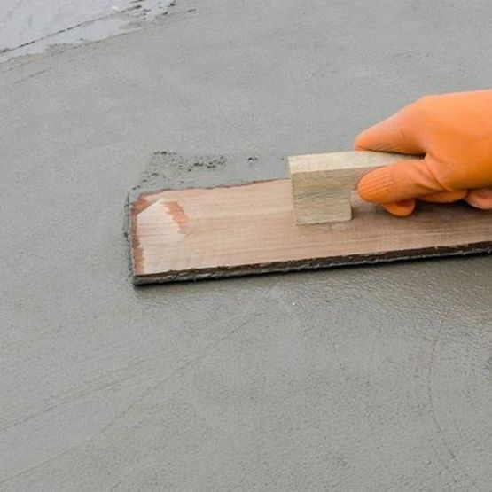 Revêtement mortier époxy pour réparation rapide des sols | EVERFAST FLOX MORTAR TRAFIC - Sol à base de résine