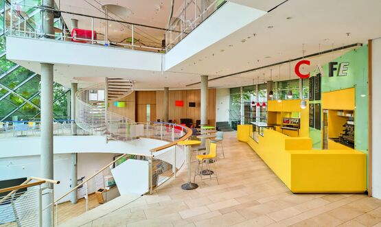  Revêtement Solid Surface | HIMACS matériau hygiénique thermoformable pour établissements éducatifs - HIMACS | LX HAUSYS EUROPE