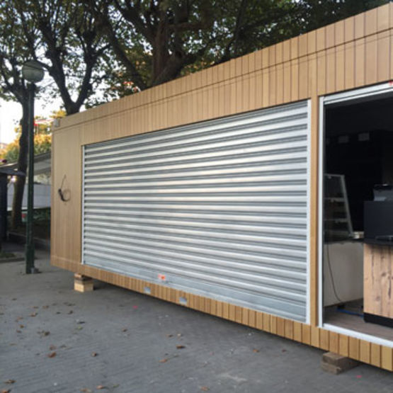  Rideau métallique motorisé - Portails fer ou acier