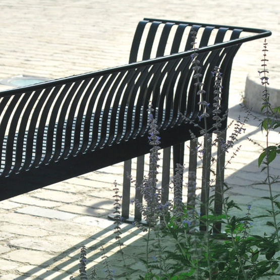 Salon extérieur en acier laqué polyester | Madère - produit présenté par AREA