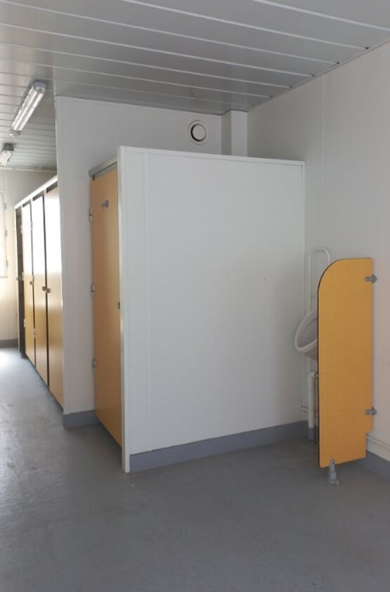 Sanitaire modulaire d&#039;occasion 207 - 28 m² | Cougnaud