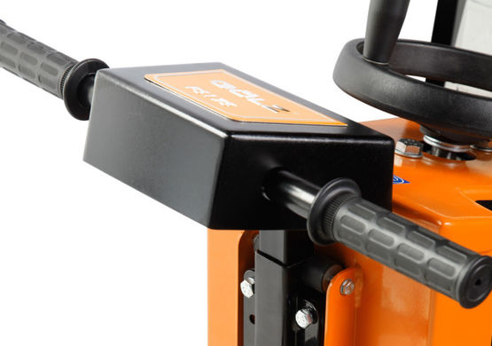  Scie à sol thermique avec poignées anti-vibrations | FS 175 - AURAMA