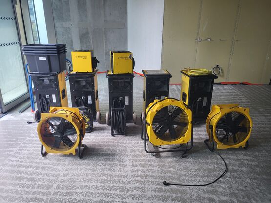  Séchage des matériaux de construction  (chape, murs) - AEROSTAR