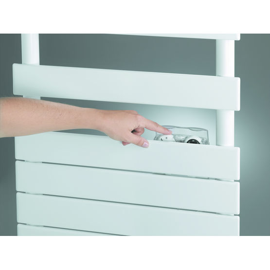 Sèche-serviettes électrique à fluide caloporteur | Regate Premium