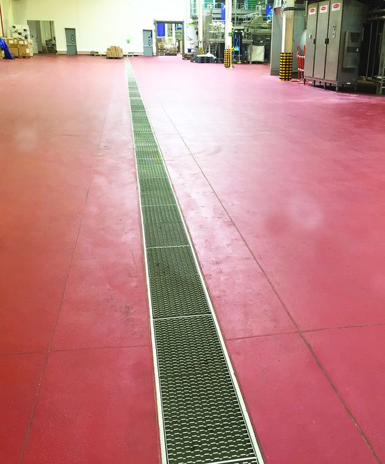 Siphons et caniveaux pour industrie agro-alimentaire, traiteur et abattoir | BLÜCHER®  - produit présenté par BLÜCHER