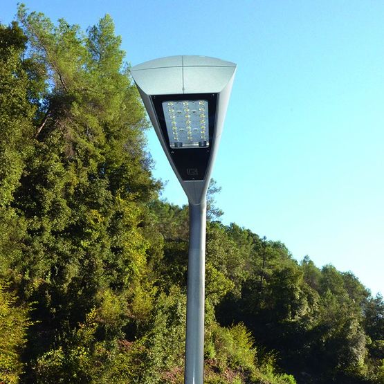  Solution d&#039;éclairage à moyenne hauteur pour voies secondaires - GRIFF S | RAGNI - GROUPE RAGNI